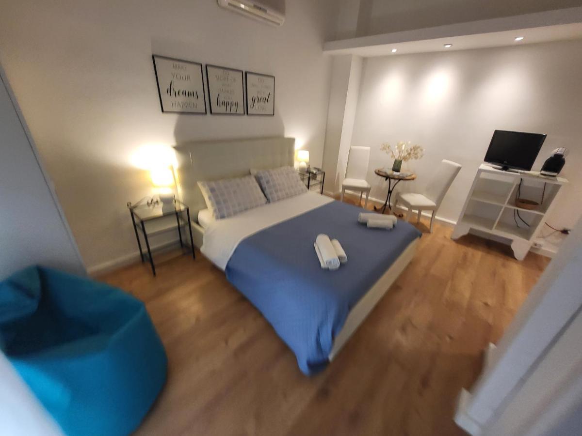 Living Cagliari住宿加早餐旅馆 外观 照片